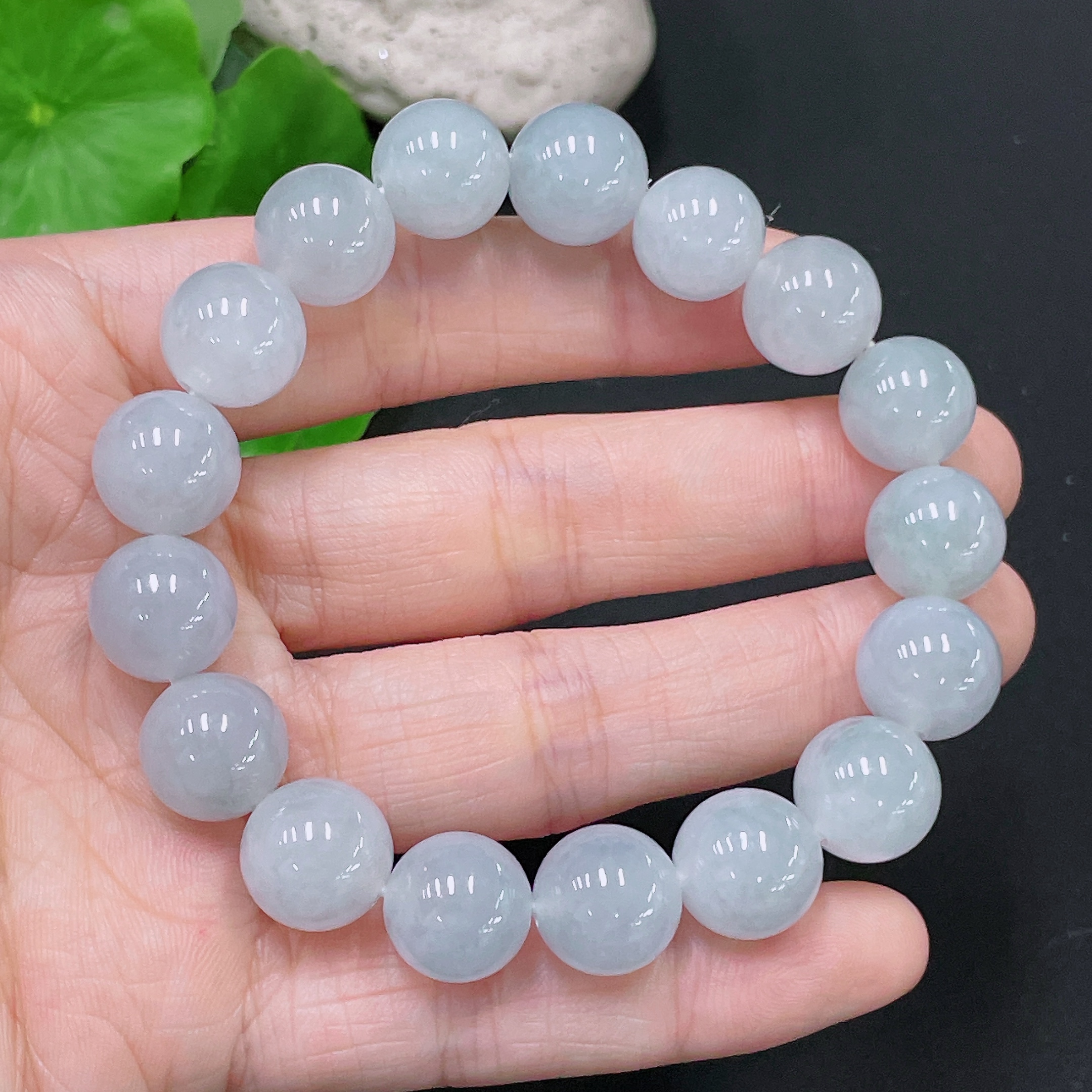 F33865617 Jadeite Bead Bracelet Approximately 12mm Total Weight About 51.55g