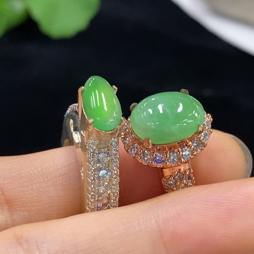 F32789542 Jadeite Cabochon Sell as a Lot