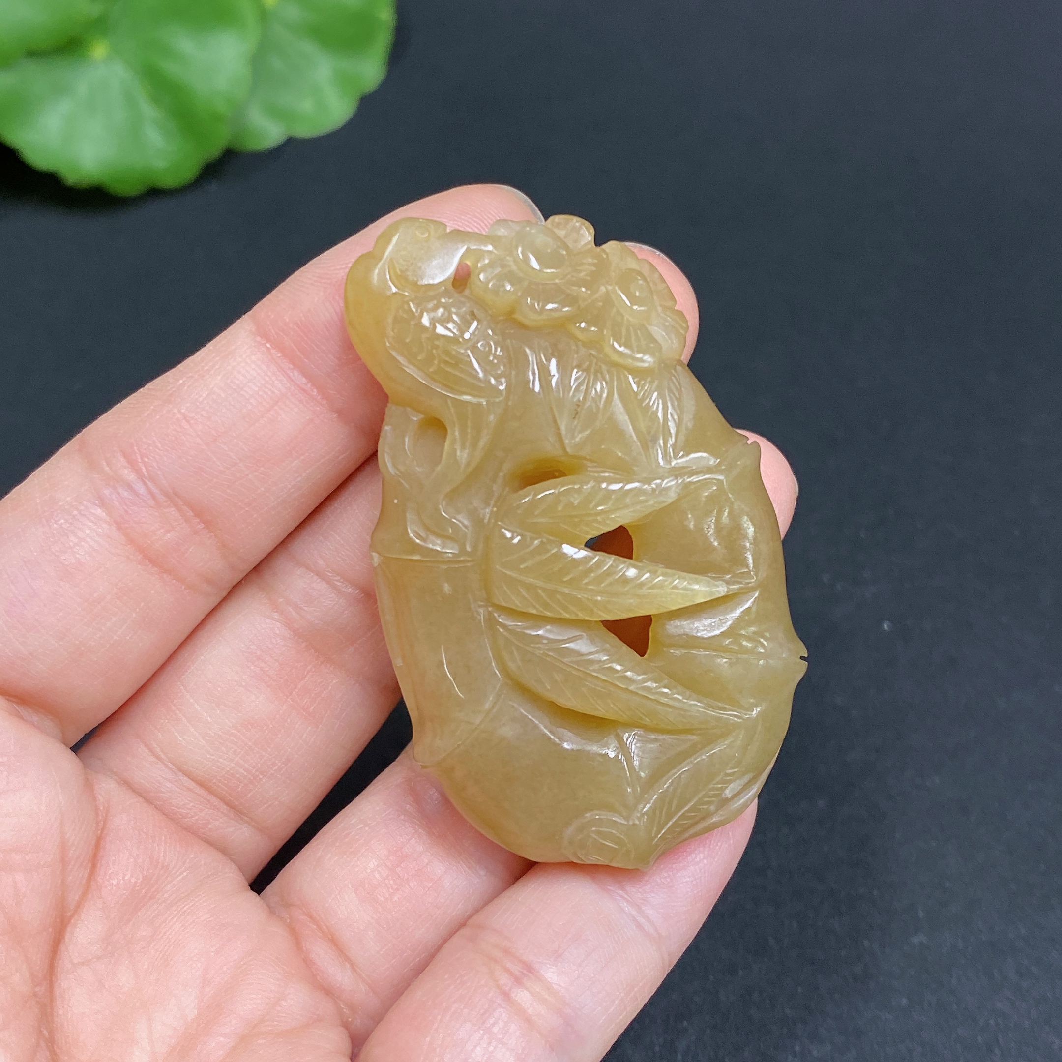 H34014808 Hetian Jade Pendant - Bamboo Announcing Peace, Total Weight Approx. 24.8g