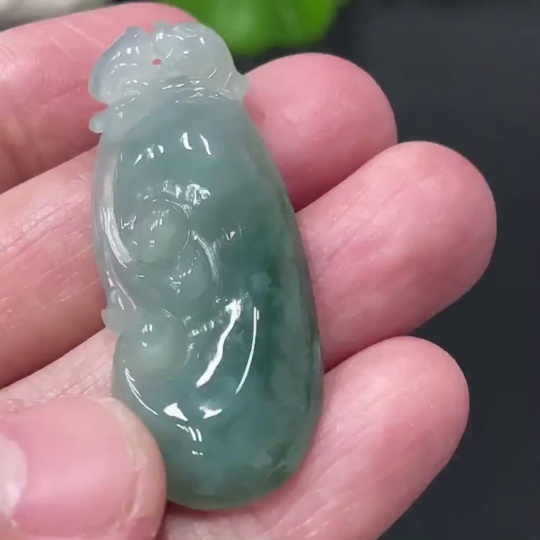 F27111226 Jadeite Ruyi Pendant Total weight about 6.28g