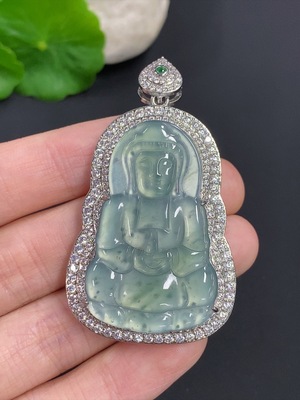 F42976228 翡翠观音挂件 非金 货品总重量约19克