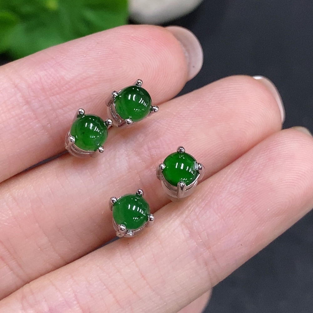 F34035130 Jadeite Cabochon Stud Earrings Sell as a Lot Non-Gold Setting