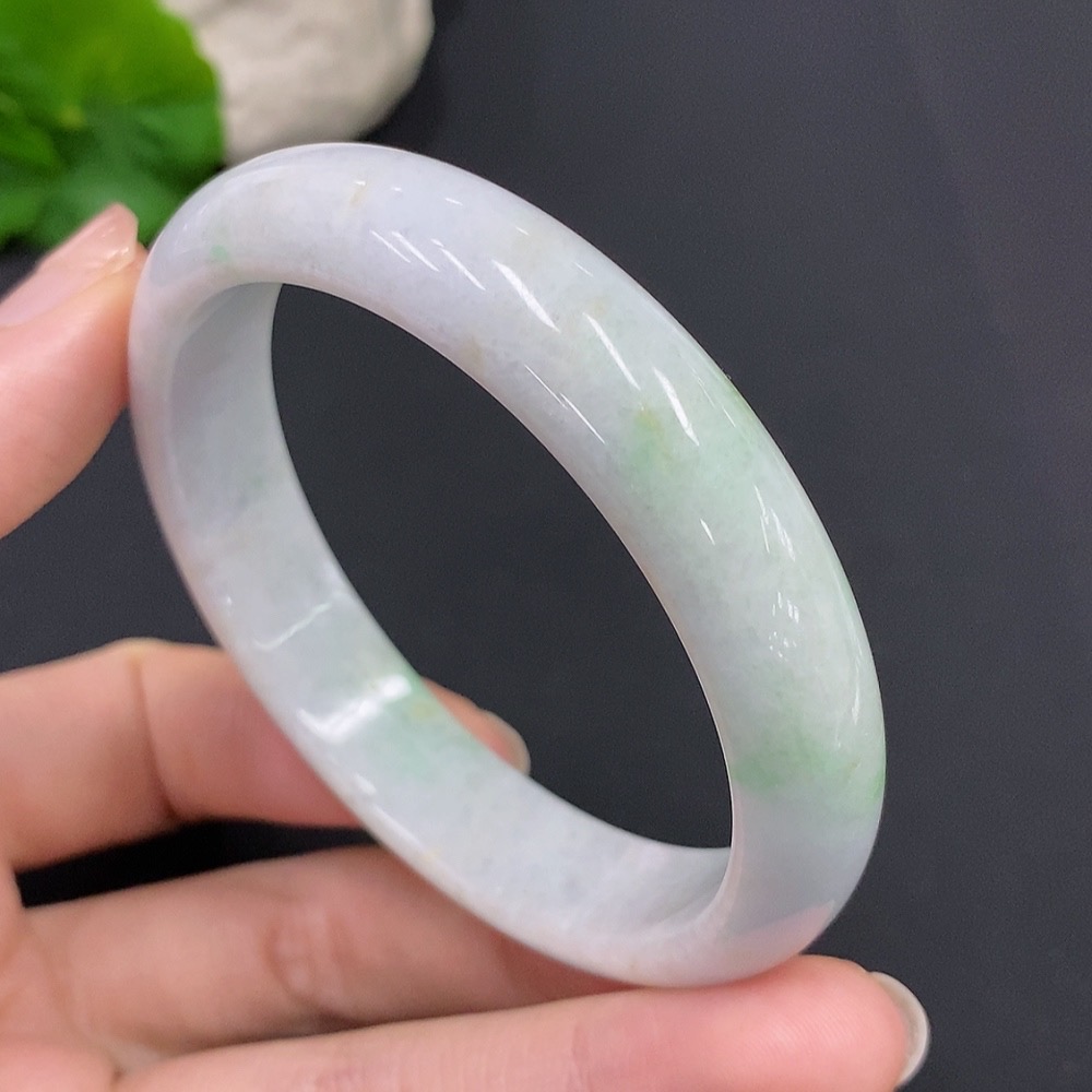 F28272257 Jadeite Round Bangle Total Weight Approx. 46.1g Size 56.5