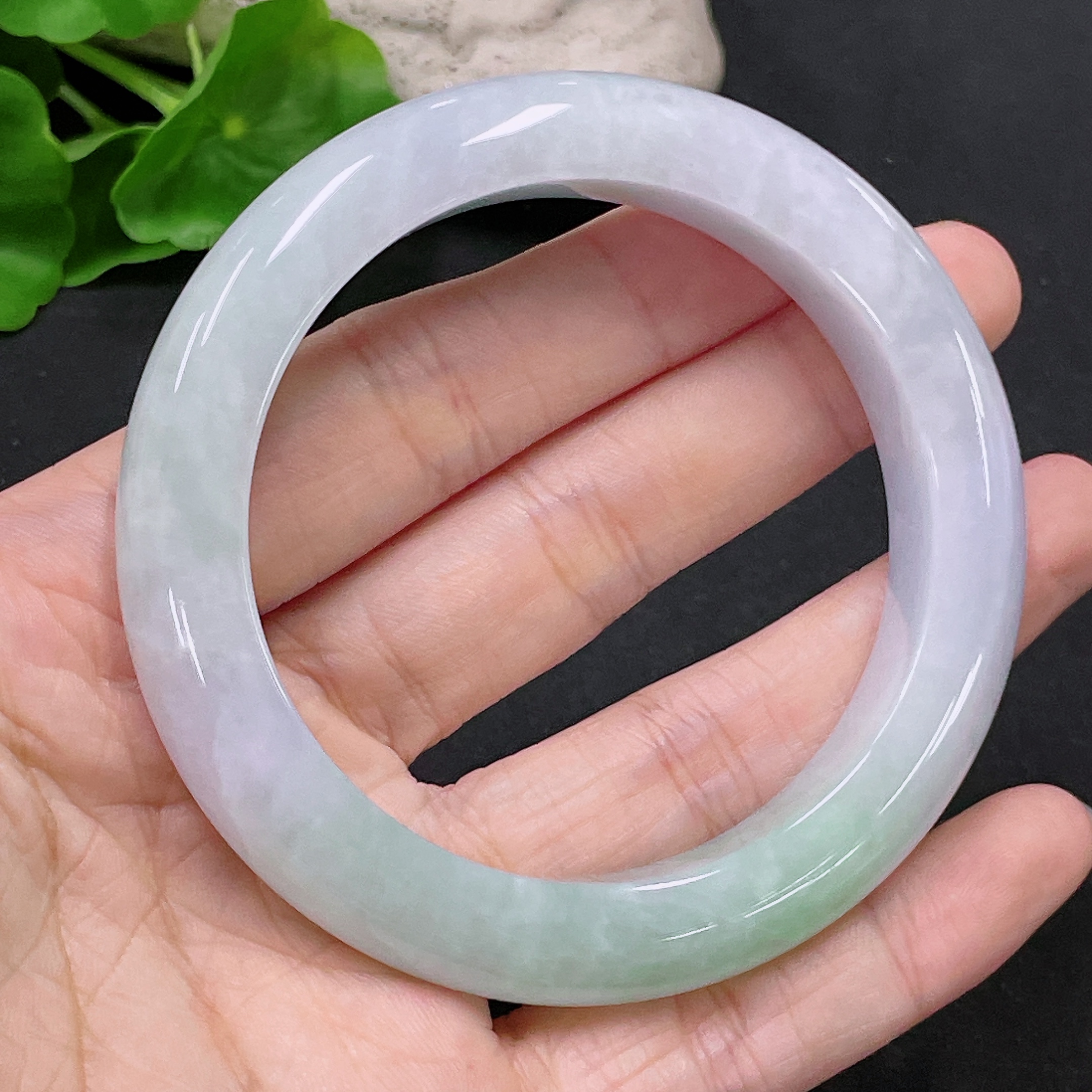 F33944009 Jadeite Round Bangle Size 57.5 Total Weight Approx. 73.92g