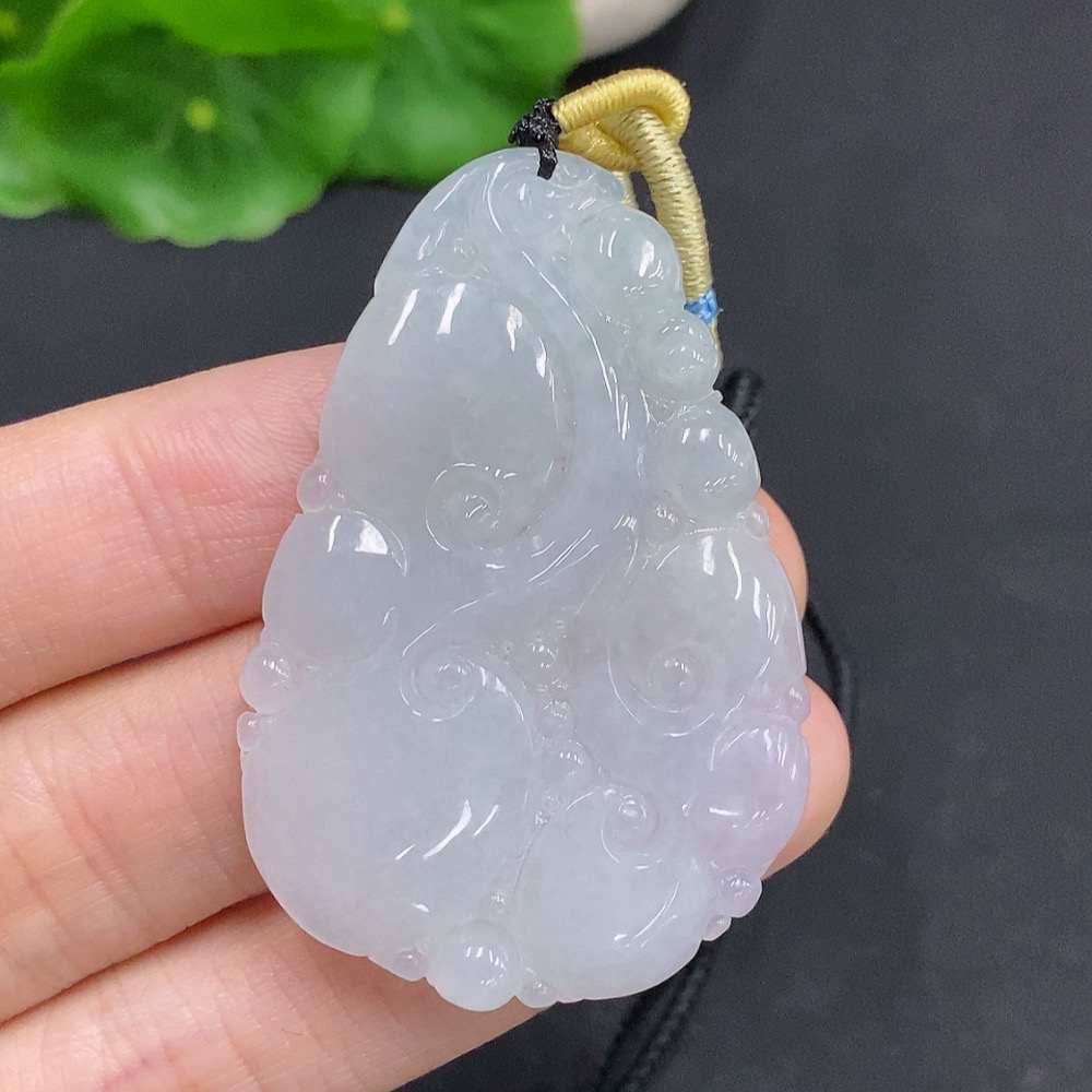 F33831914 Jadeite Ruyi Pendant Total Weight Approx. 15.7g (including rope weight)