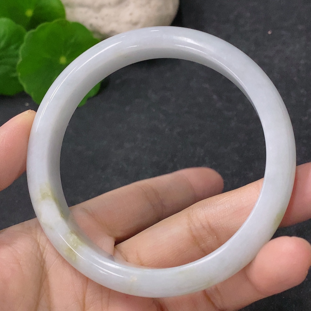 F32792016 Jadeite Regular Bangle, Inner Diameter 58.5mm, Total Weight Approx. 49.54g