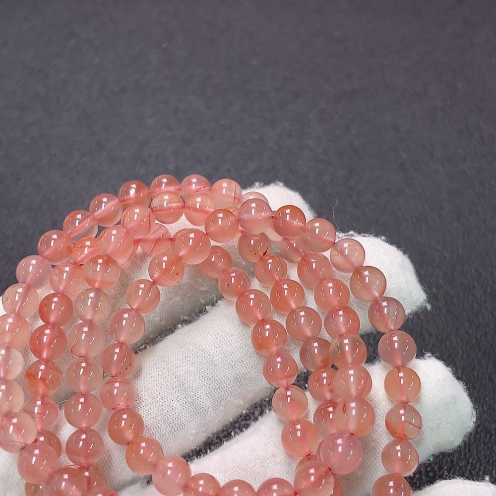 C34949611 South Red Agate Bead Necklace with Visible Organic Matter, Total Weight Approx. 37.5g, Bead Size Around 6mm