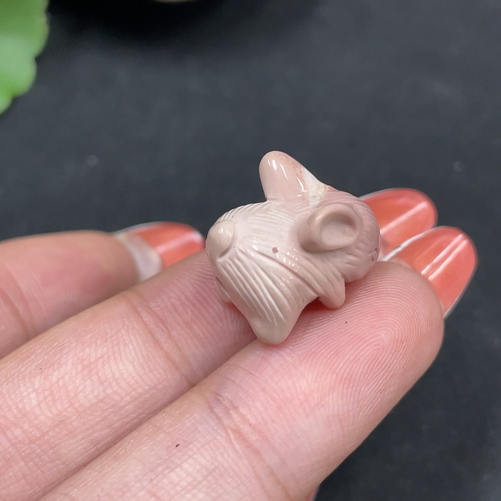 H35084953 Alashan Agate Pendant Rabbit with Other Mineral Components Total Weight Approx. 2.6g