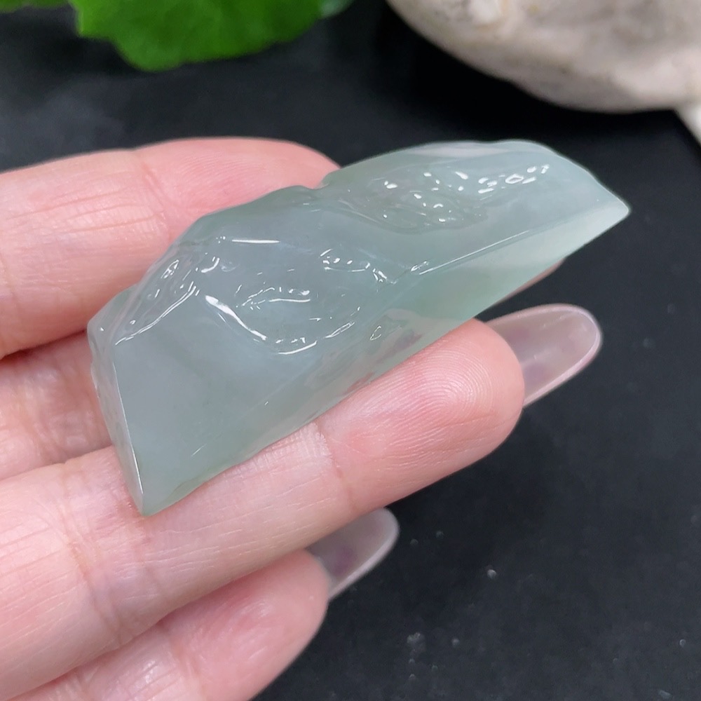 F34069431 Jadeite Freeform Pendant Total Weight Approximately 19.8g