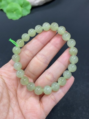 H41905162 和田玉手串   卡8mm左右    货品总重约19g