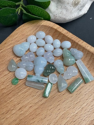 F15686535 Jadeite Inlay Piece