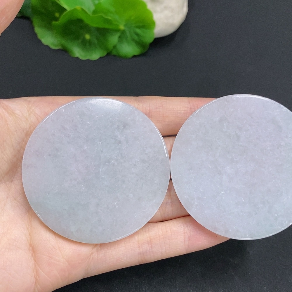 F33831906 Jadeite Plain Pendant Sell as a Lot