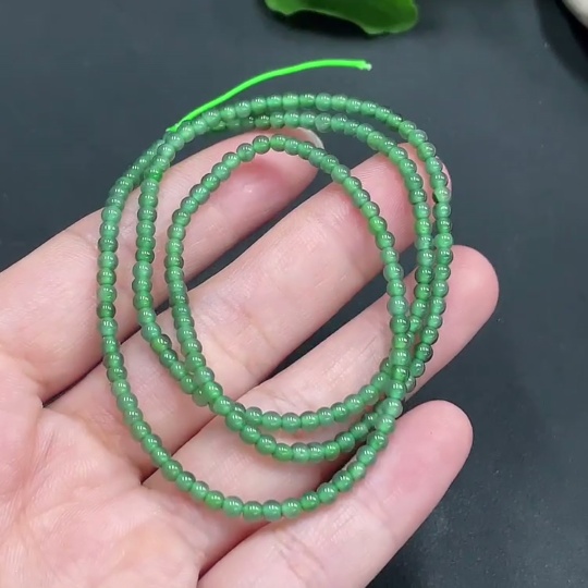 F21426154 Jadeite Beaded Necklace Approx. 3mm Total Weight 7.07g