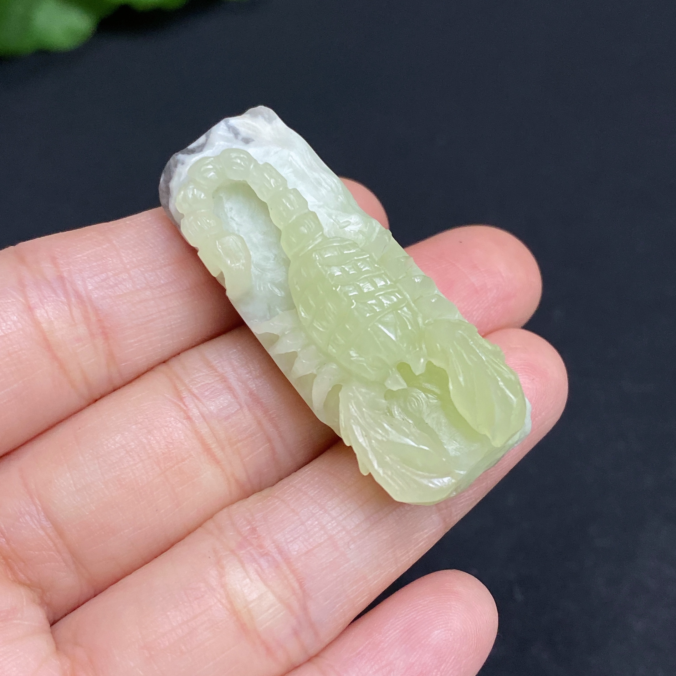 H33938955 Hetian Jade Pendant, Dominate the World, Total Weight Approx. 14.3g, Containing Other Mineral Components