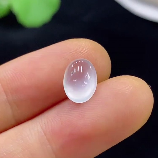 F35133931 Jadeite cabochon, total weight approx. 0.49g