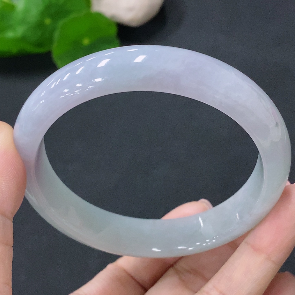 F28306266 Jadeite Regular Bangle 58.8mm (Approx. 54.6g)
