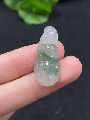 F34075774 Jadeite Lucky Bean Pendant Total Weight Approx. 2.4g