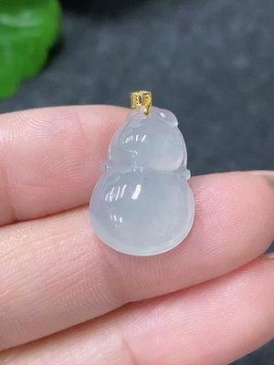 F34043626 Jadeite Pendant Gourd 18k Total Weight Approx. 2.32g