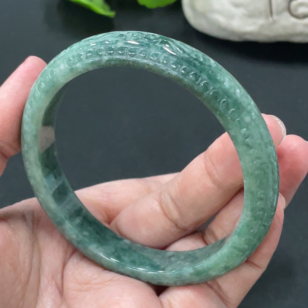 F33935013 Jadeite Round Bangle, Total Weight Approx. 49.5g, Size 60.3