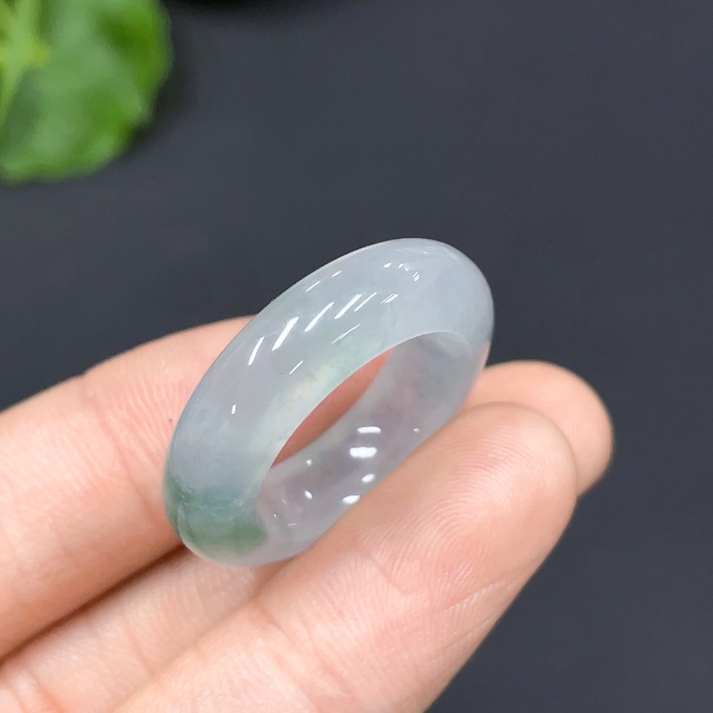 F24729171 Jadeite Ring Size 11 Total Weight Approx. 5.18g