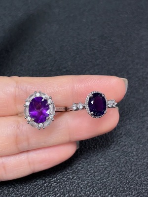 C34989726 Crystal Ring Non-Gold Adjustable Total Weight Approx. 5.26g Sell as a Lot