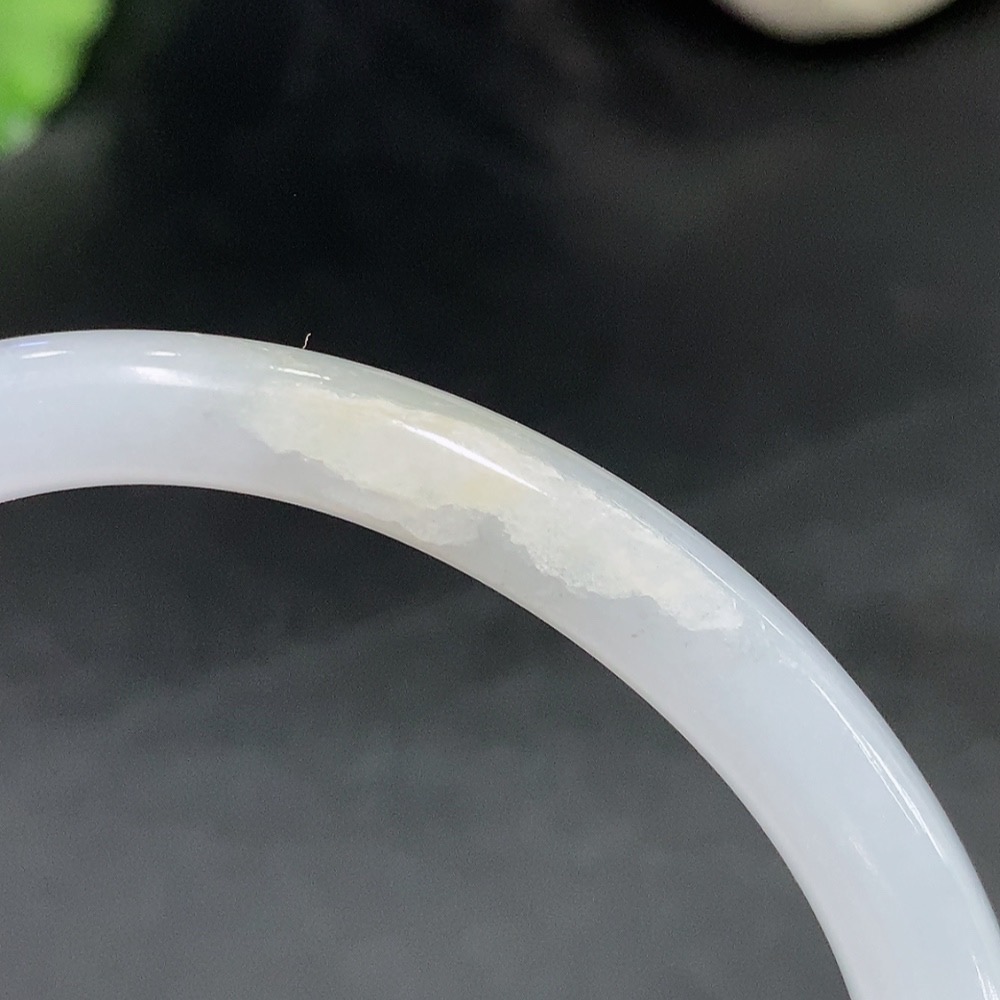 F23606743 Jadeite Concubine Bangle Size 54.4/47.4 Total Weight 24.720g