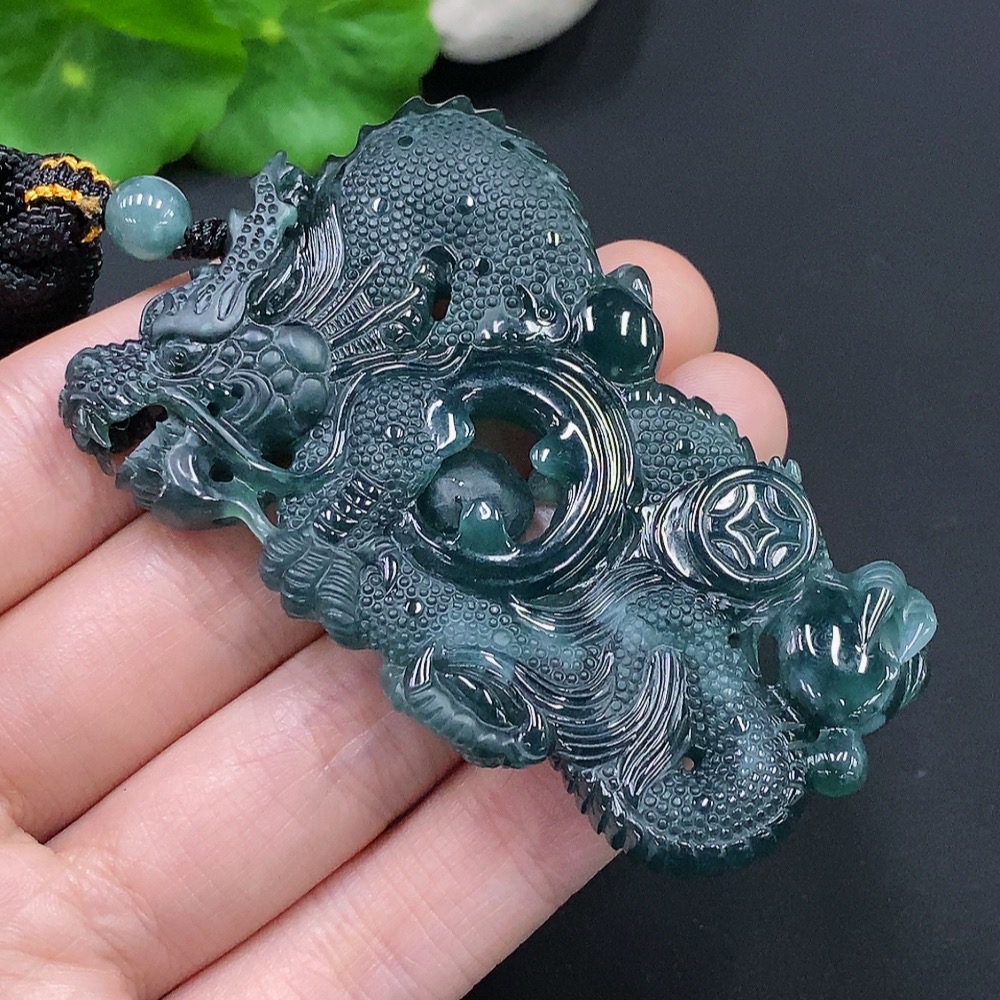 F28242368 Jadeite Dragon Soaring Worldwide Pendant