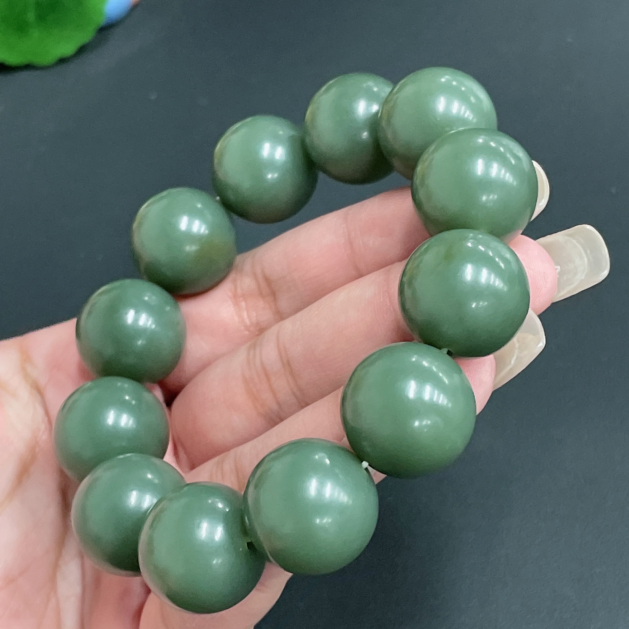H22550679 Hetian Jade Bracelet Approx. 17.8mm Total Weight Approx. 111g