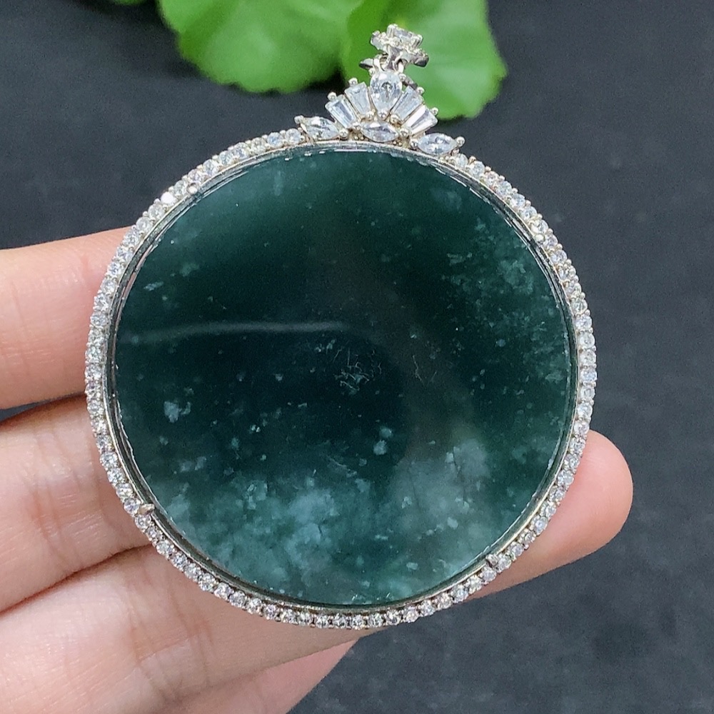 F32753470 Jadeite Plain Pendant Inlaid Pendant Non-Gold Inlaid Total Weight About 33.75g