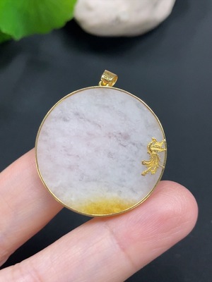 F23572443 Jadeite Inlaid Pendant 18K Gold Total Weight Approx. 4.3g