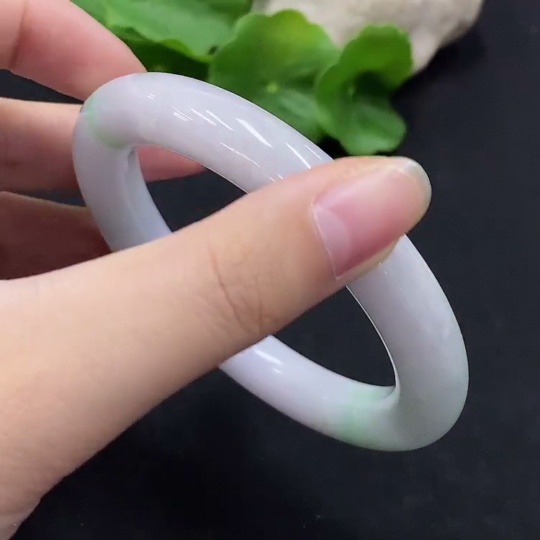 F35132922 Jadeite Round Bangle Total Weight Approx. 66g Size 57
