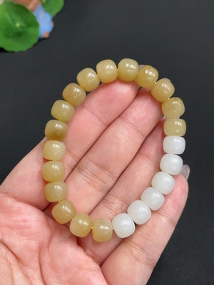 H33900674 Hetian Jade Bracelet, Approx. 8.7mm Beads, Total Weight Approx. 25.9g
