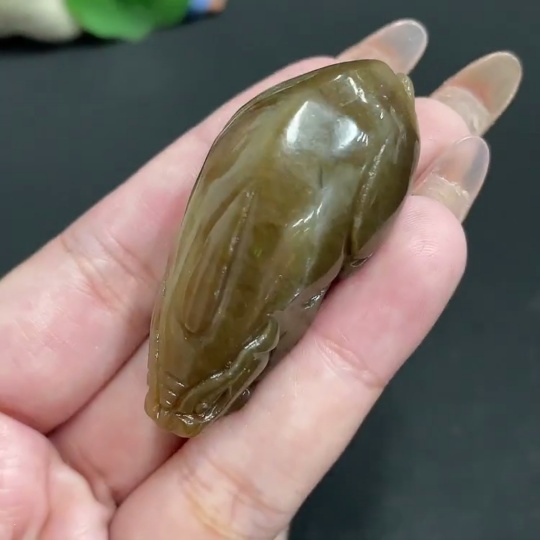 H32781328 Hetian Jade Pendant Auspicious Beast Total Weight About 39.5g