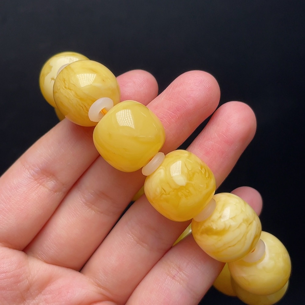 C31681091 Amber Honey Wax Bracelet with Partial Repairs Visible, Total Weight Approx. 39.1g, Size Around 17.1mm