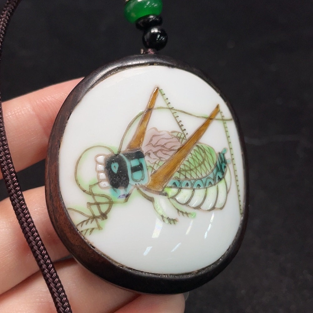 W26018526 Ceramic Pendant with Painted Porcelain Inlay (Subject to the actual item)