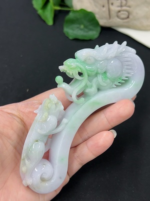 F46544722 翡翠摆件 货品总重约145.9克
