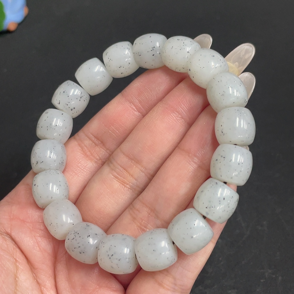 H28273524 Hetian Jade Bracelet, Approx. 11.8mm Beads, Total Weight Approx. 54.4g
