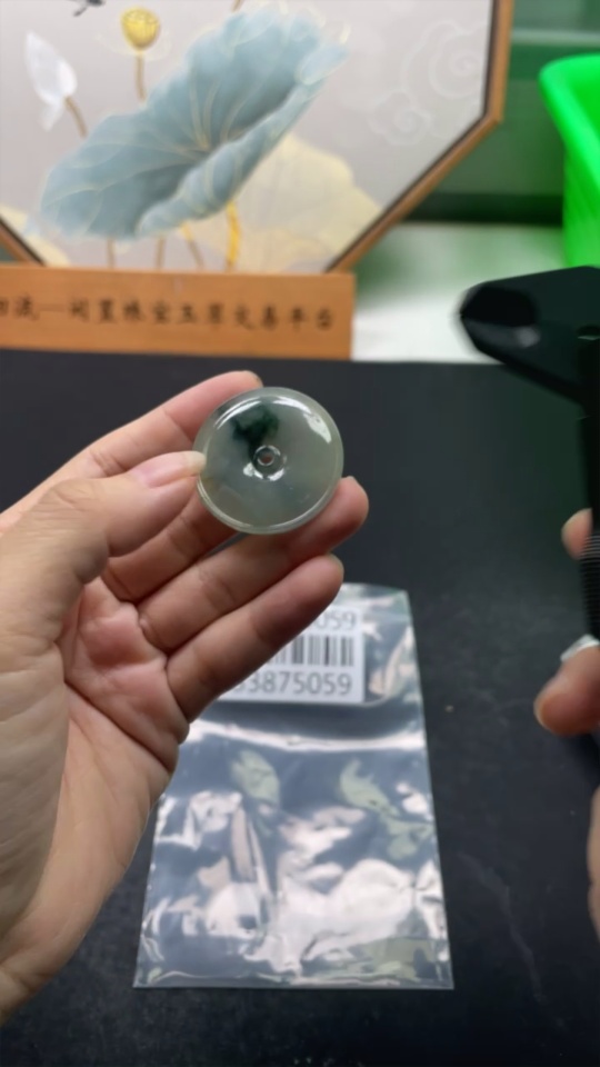 F33875059 Jadeite Pendant Peace Knot, Total Weight Approximately 8.15g