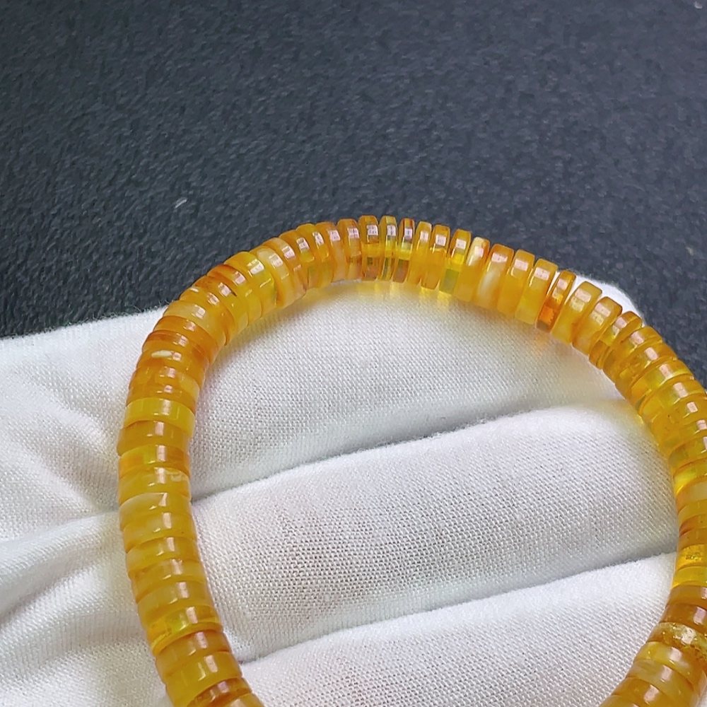 C31666427 Amber Beeswax Bracelet, Total Weight Approx.7g, Size About 6.9mm