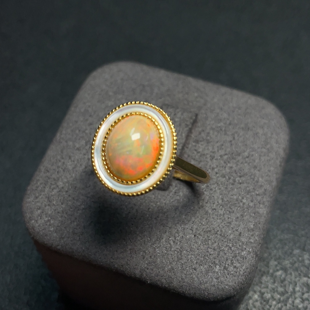 C34008378 Opal Ring Adjustable Non-Gold Total Weight Approx. 3.68g