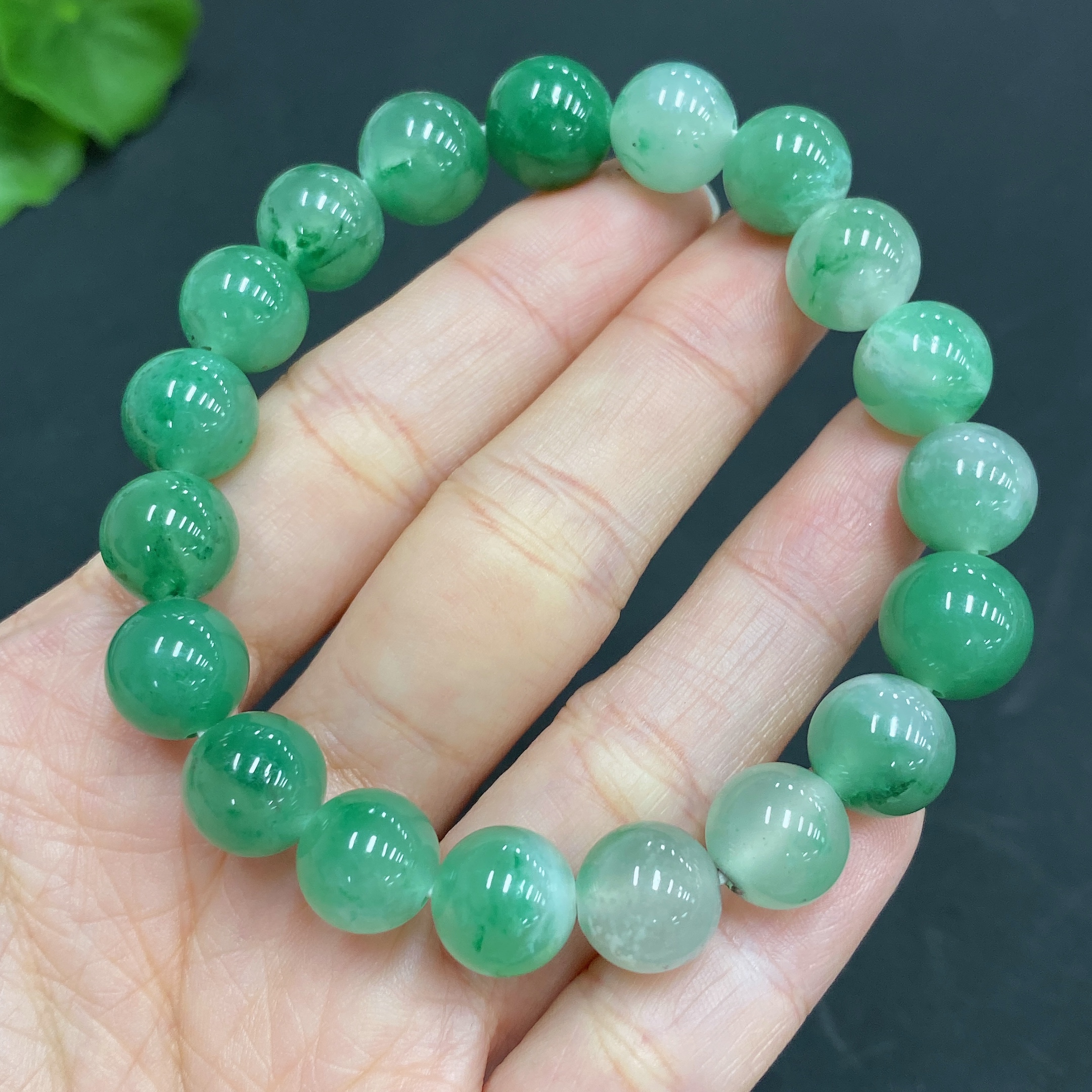 H22526742 Dulong Jade Bead Bracelet 10.4mm Approx. Total Weight 26.1g Approx.