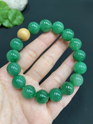 H28215867 African Emerald (Dulong Jade)