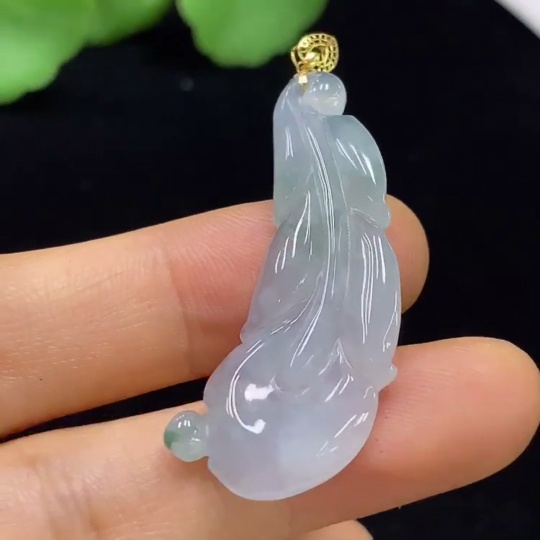 F34074713 Jadeite Leaf Pendant 18k Total Weight Approx.4.33g