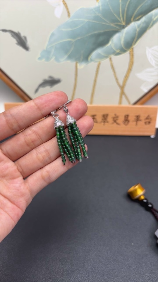 F31614762 Jadeite Inlaid Earrings Non-Gold Total Weight Approx. 6.9g