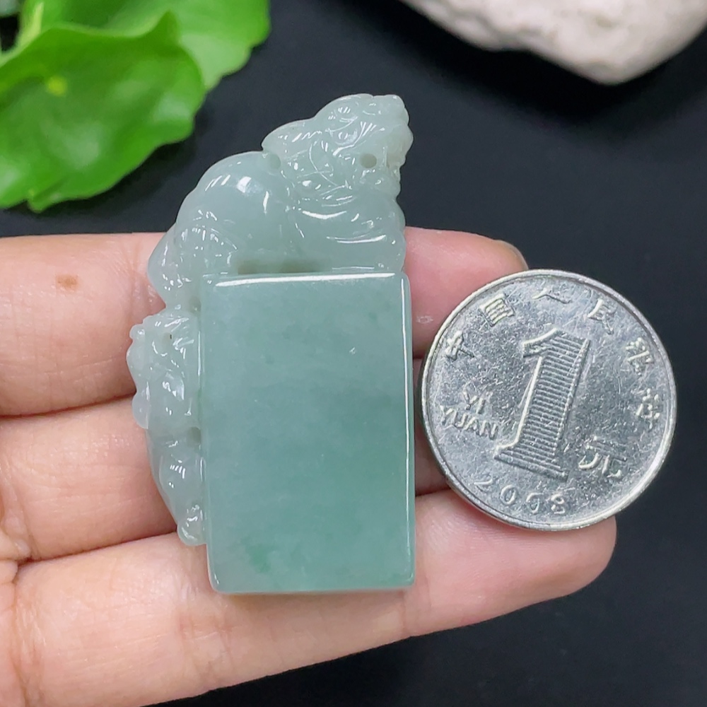 F31690798 JadeitePi Xiu Seal, Total Weight Approx. 34.15g