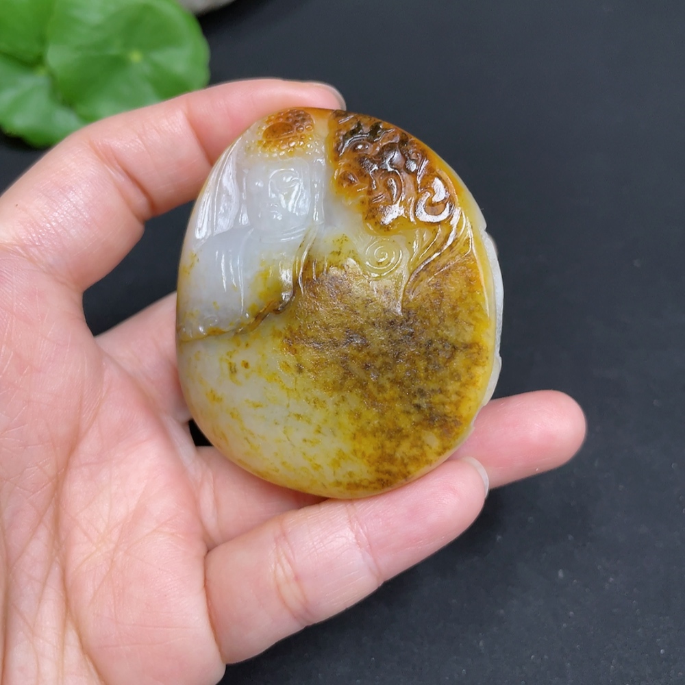 H35102518 Hetian Jade Seed Material Pendant - A Moment of Thought