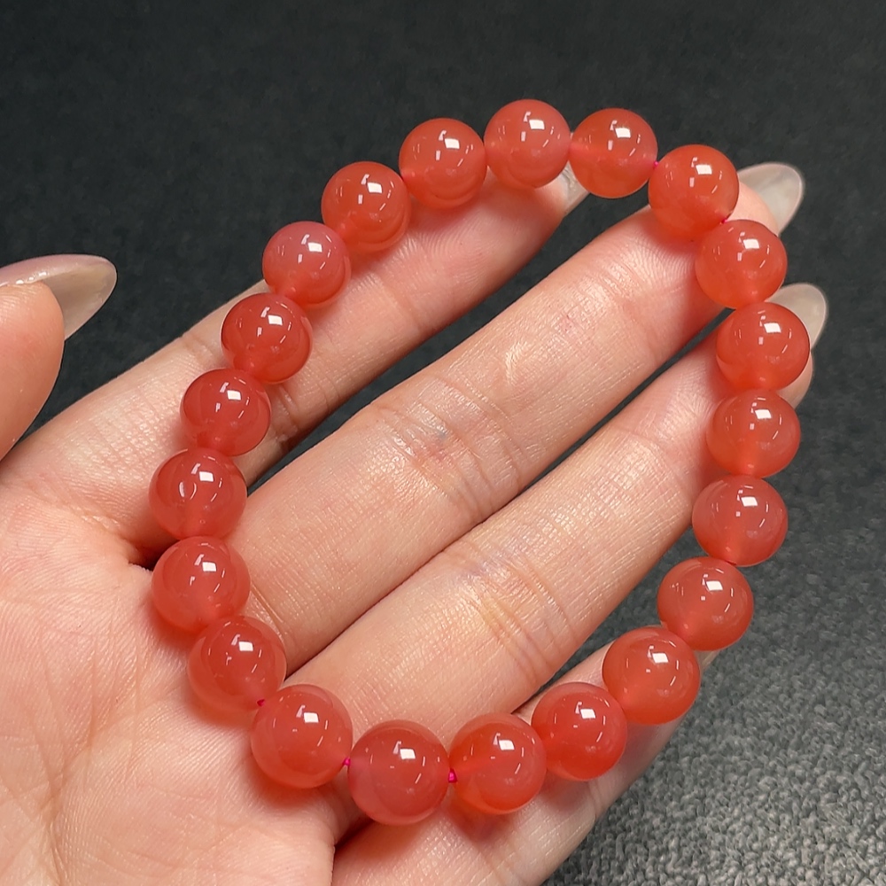 C34040936 South Red Agate Bracelet with Visible Organic Matter, Total Weight Approx. 22.36g, Size ~9.2mm