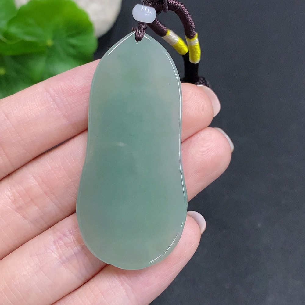 F34060346 Jadeite Guanyin Pendant Total Weight Approx. 17.8g (including rope weight)