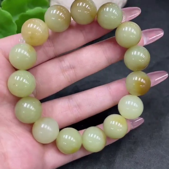H33944798 Hetian Jade Bracelet, approx. 13.8mm, total weight approx. 64g