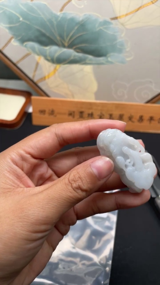 F33826579 Jadeite Pi Xiu Pendant, Total Weight Approx. 29.8g